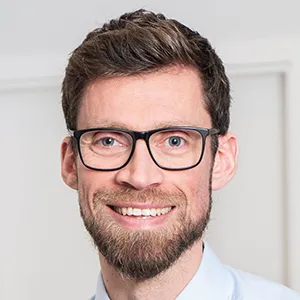 Dr. Bastian Kreilmann - Facharzt für Orthopädie und Unfallchirurgie, AGA Certified Surgeon